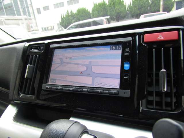 N-WGNG スタイリッシュパッケージ