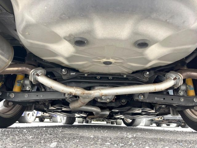 下回りがきれいなうちに、防錆加工の施工がオススメ。降雪地域はもちろん、沿岸部にお住いの方や、趣味でマリン・ウィンタースポーツをされる方にご好評いただいております。