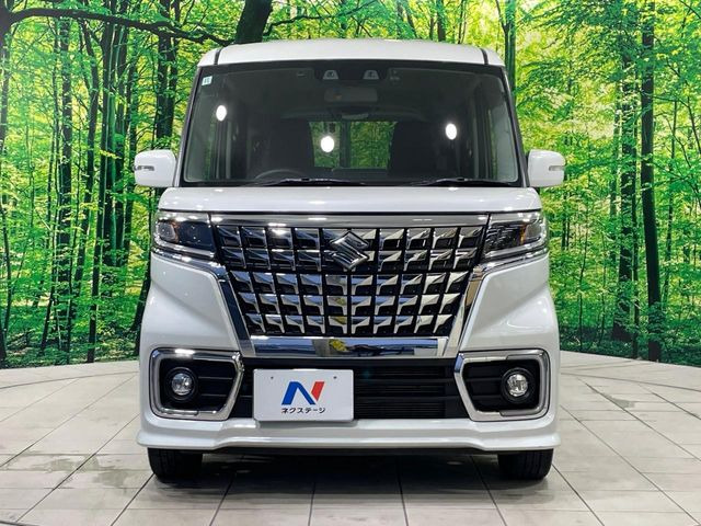 弊社では、全車『修復歴なし』のお車のみ取り扱っております。専任バイヤーによる厳選した仕入れの後、入庫後の車両チェックを行い、ネクステージが認定した高品質な中古車をご提供しております。