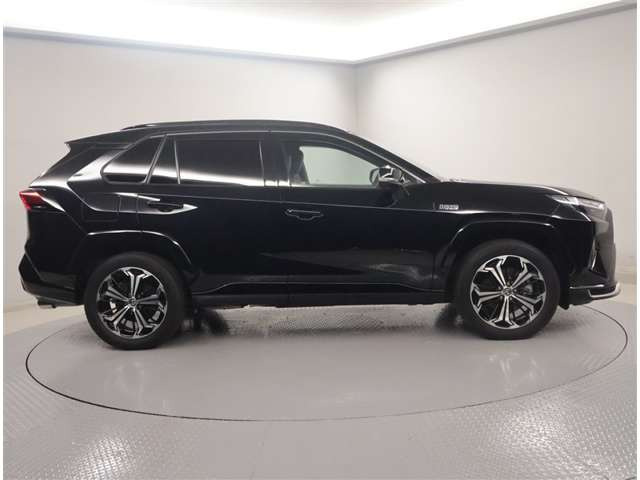 RAV42.5 プラグインハイブリッド Z E-Four 4WD