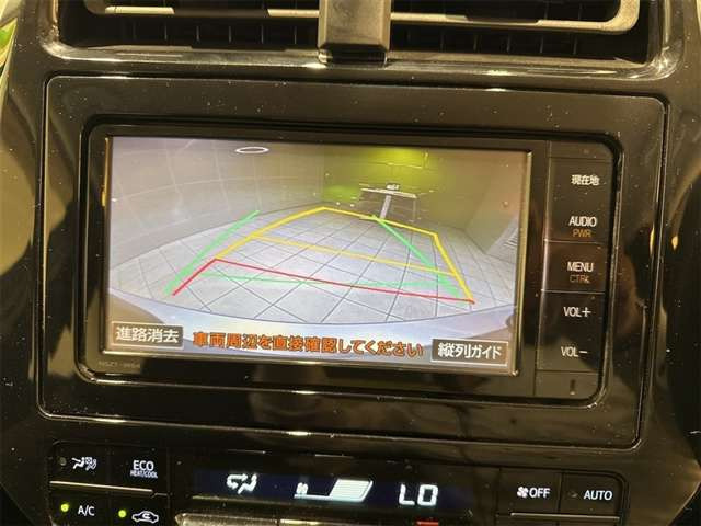 プリウス1.8 S