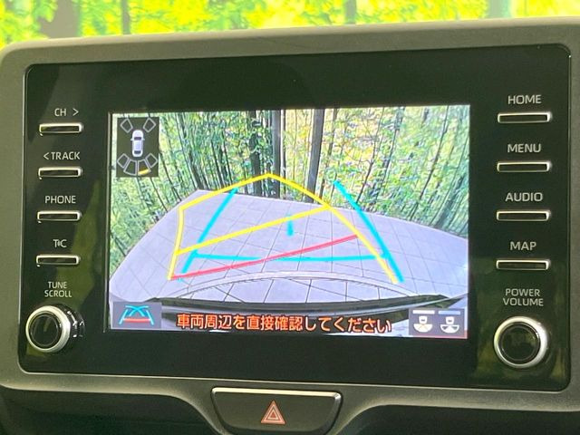 【バックカメラ】駐車時に後方がリアルタイム映像で確認できます。大型商業施設や立体駐車場での駐車時や、夜間のバック時に大活躍!運転スキルに関わらず、今や必須となった装備のひとつです!