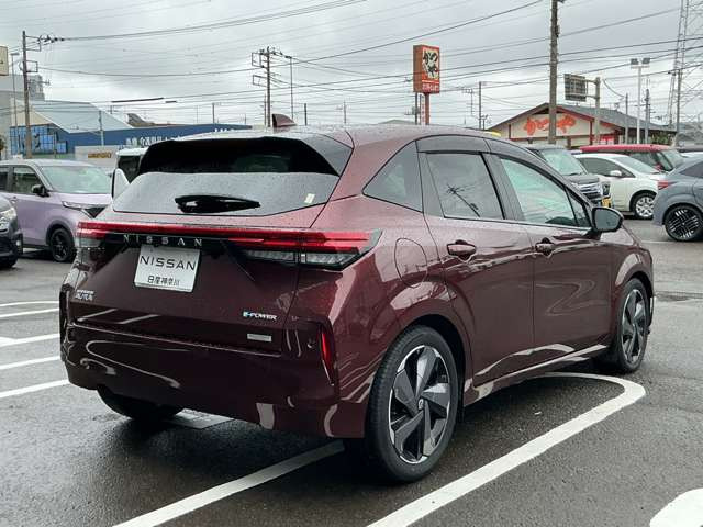 ノートオーラ1.2 G レザーエディション