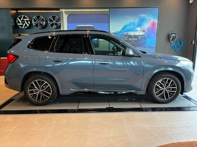 X1xドライブ 20d Mスポーツ DCT 4WD