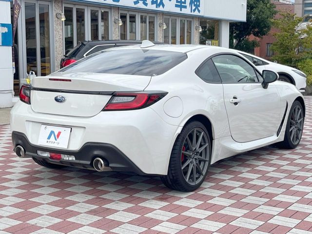☆全国のネクステージからお取り寄せが可能※!遠方の店舗に展示してあるクルマが気になる場合も、最寄りの店舗でご覧いただくことが可能です!是非私たちに要望をお聞かせください!※別途費用