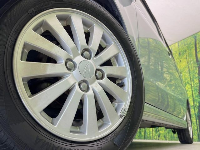 �y����14�C���`�A���~�z�C�[���z�O�ςɃ}�b�`���������A���~�z�C�[���𑕒����Ă���܂��B�e��ЊO�A���~�z�C�[����A�X�^�b�h���X�^�C�����戵�����Ă���܂��B���񂲑��k����������