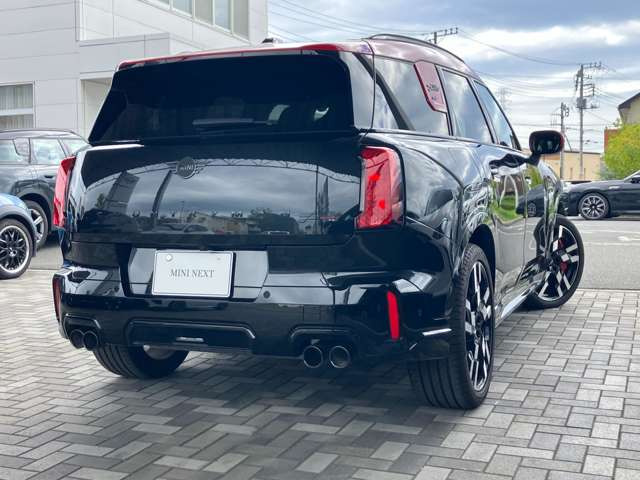 ミニカントリーマンジョン クーパー ワークス ALL4 DCT 4WD