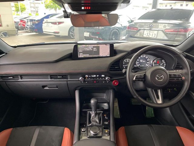 MAZDA3ファストバック1.5 15S レトロスポーツエディション