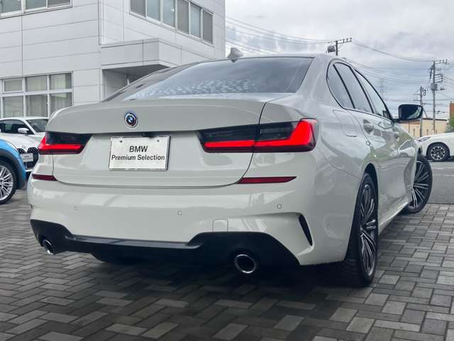 3シリーズセダン320d xドライブ Mスポーツ 4WD
