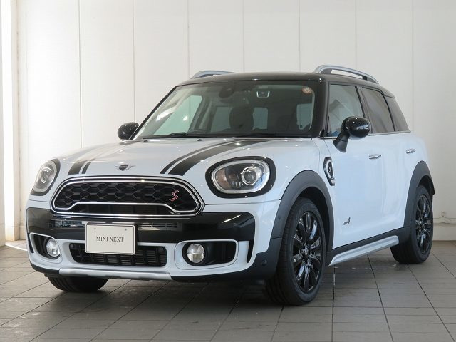 ミニクロスオーバークーパー SD オール4 4WD