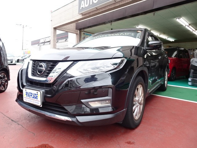 エクストレイル2.0 20Xi ハイブリッド レザーエディション 4WD