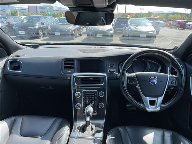V60T4 Rデザイン
