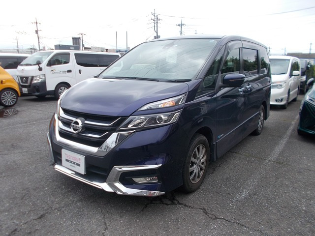 セレナ2.0 ハイウェイスター Vセレクション 4WD
