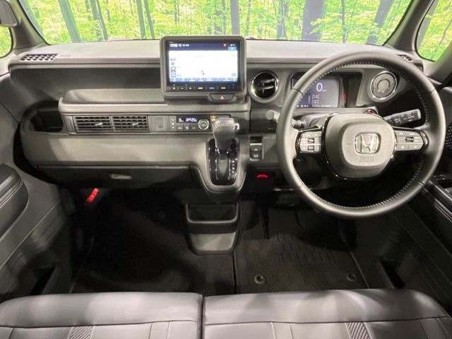 N-BOXカスタムコーディネートスタイル モノトーン 4WD