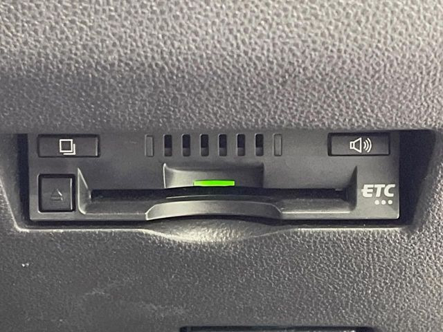 【ETC】高速道路の料金所をストレスなく通過!話題のスポットやサービスエリアに多い「スマートIC」利用時は必須のアイテムです。当店でセットアップを実施、ご納車当日からすぐにご利用いただけます!