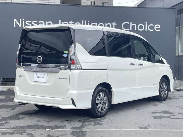 セレナ1.2 e-POWER ハイウェイスターV