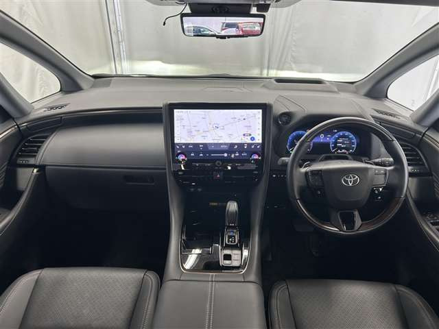 ヴェルファイアハイブリッド 2.5 Z プレミア E-Four 4WD