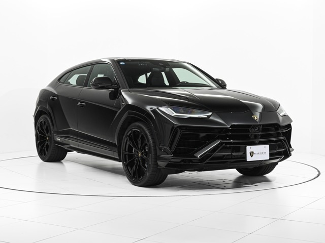 ウルスS 4WD