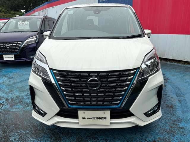 セレナ1.2 e-POWER ハイウェイスターV