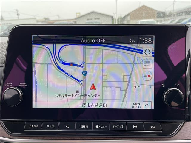 ノートオーラ1.2 G FOUR レザーエディション 4WD