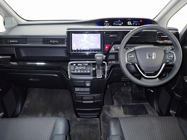 ステップワゴン1.5 スパーダ ホンダ センシング