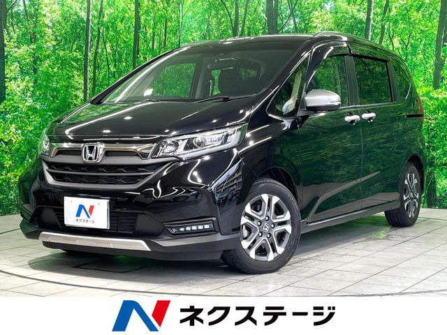 フリード1.5 ハイブリッド クロスター