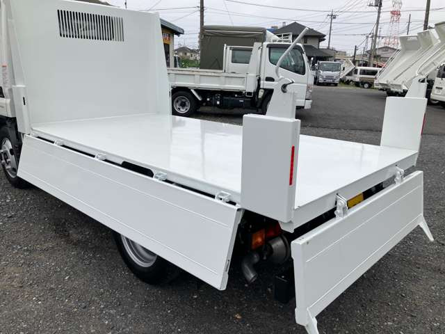 キャンター3.0 強化ダンプ 全低床 ディーゼル