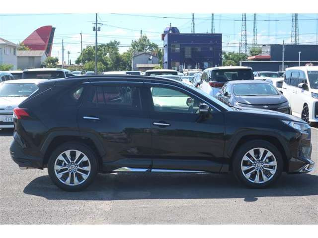 RAV4