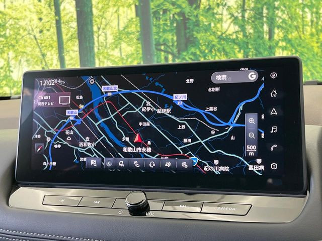 【純正12インチナビ】人気の純正ナビを装備。オーディオ機能も充実しており、Bluetooth接続すればお持ちのスマホやMP3プレイヤーの音楽を再生可能!毎日の運転がさらに楽しくなります!!