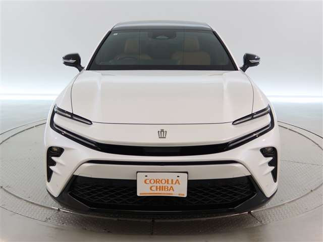 クラウンスポーツ2.5 Z E-Four 4WD
