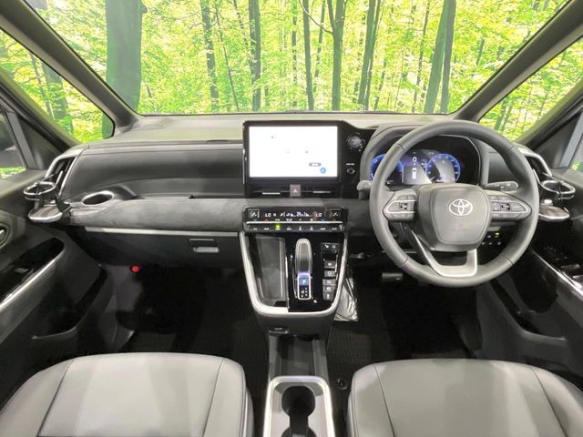 ヴォクシー1.8 ハイブリッド S-Z