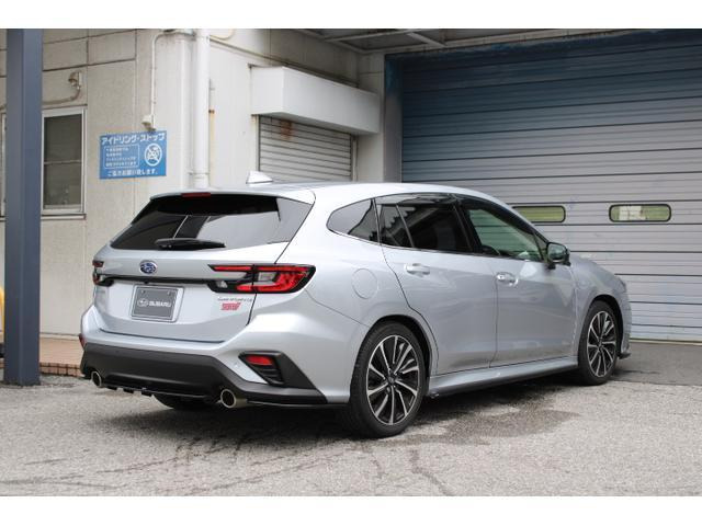 レヴォーグ2.4 STI スポーツR EX 4WD