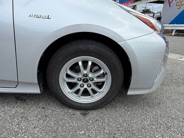 弊社は、お客さまのニーズにお応え出来るよう、豊富な車種を取り揃えております。お乗り換えの際も、是非、よろしくお願いいたします。