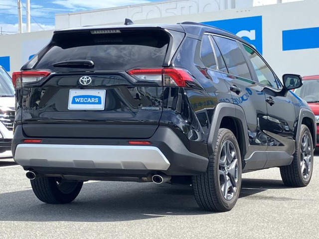 RAV42.0 アドベンチャー 4WD