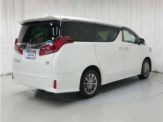 アルファードハイブリッド 2.5 エグゼクティブ ラウンジ S E-Four 4WD