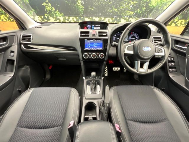 フォレスター2.0 Sリミテッド 4WD