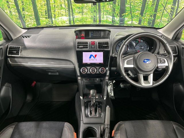 フォレスター2.0 エックスブレイク 4WD