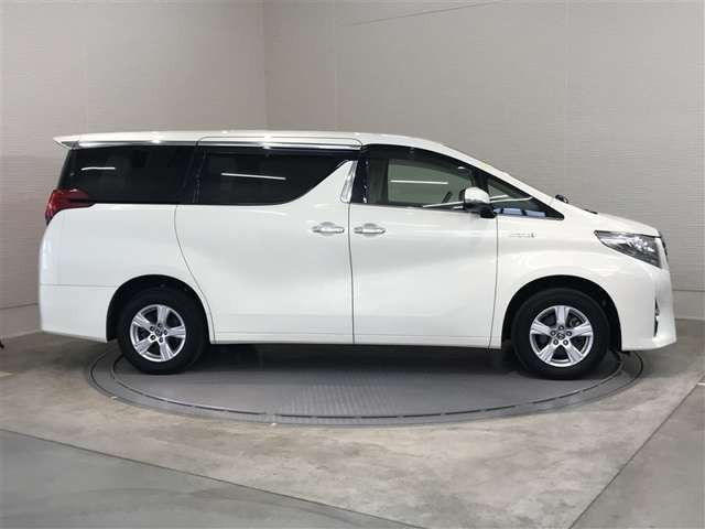 アルファードハイブリッド 2.5 X E-Four 4WD