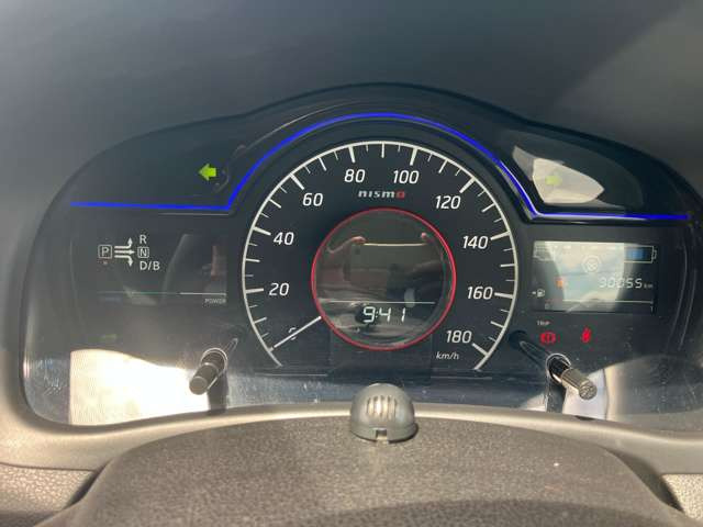 ノート1.2 e-POWER NISMO