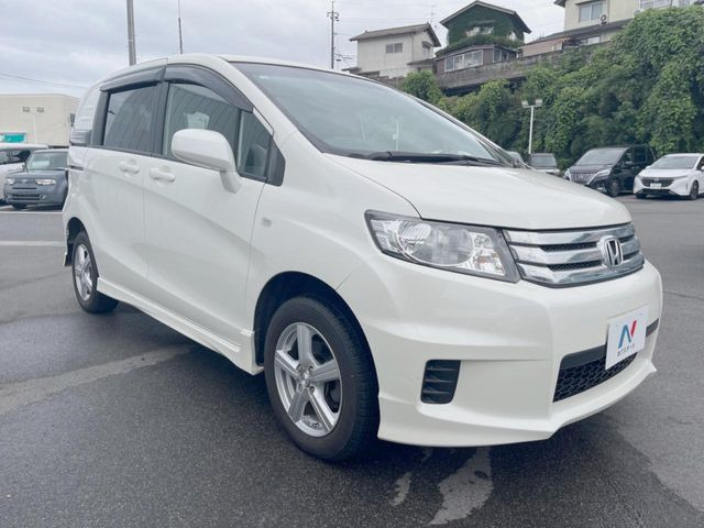 �������x�̃K���X�疌�ŝ����͂������A�㎿�ȃc���E����������B���O����_���J�����؂Ȉ��Ԃ�ی삵�A�F�����E�򉻂�h�~�B�u�e�X�v���b�V���R�[�g�v�A�u�e�v���~�b�T�R�[�g�v���炨�I�т��������܂��B
