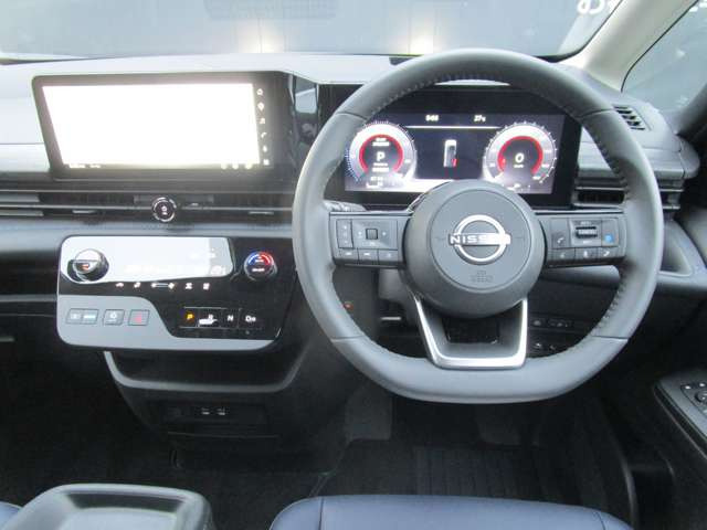 セレナ1.4 e-POWER ルキシオン