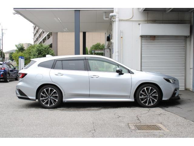 レヴォーグ2.4 STI スポーツR EX 4WD