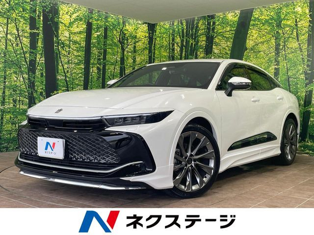 クラウンクロスオーバー2.5 G アドバンスト レザー パッケージ E-Four 4WD