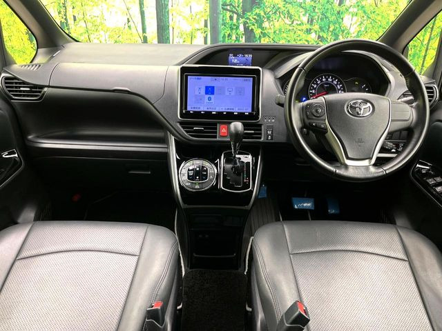 ヴォクシー2.0 ZS 煌II