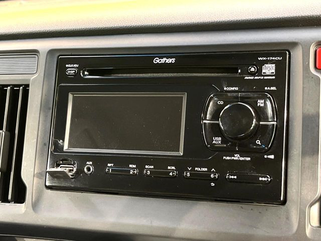 お好きな音楽を車内でお楽しみいただけます♪スピーカー交換・ウーハー追加などの音質向上や、最新ナビ・後席モニター等の取り付けも是非ご相談ください!