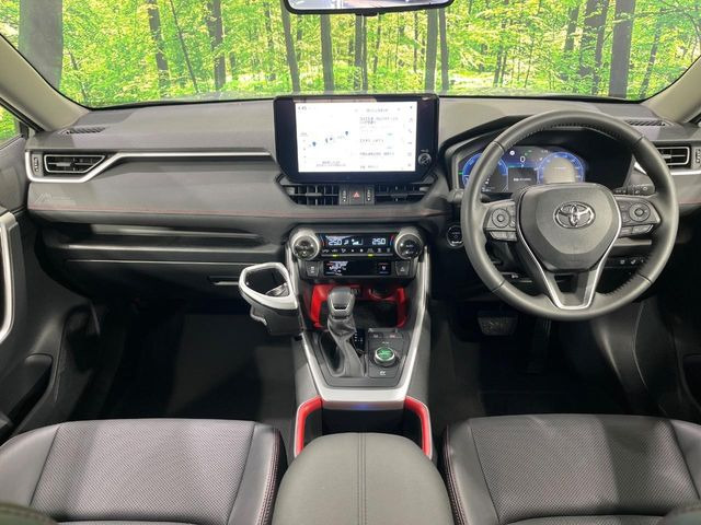 RAV42.5 ハイブリッド アドベンチャー オフロードパッケージ II E-Four 4WD