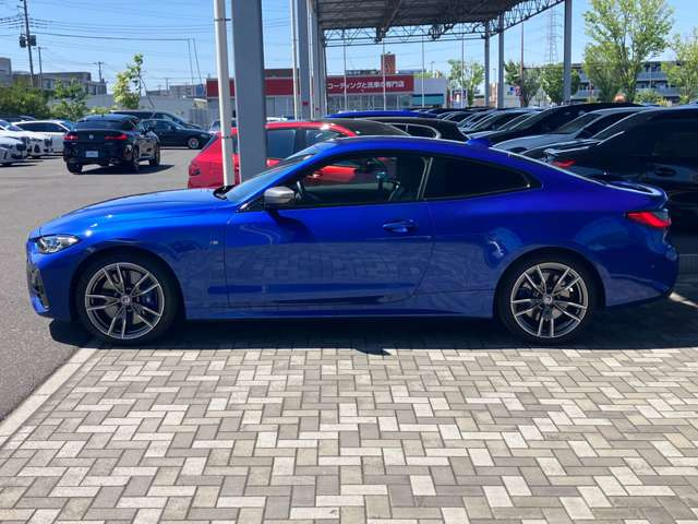 4シリーズクーペM440i xドライブ 4WD