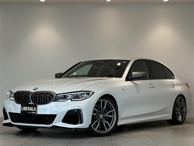 3シリーズセダンM340i xドライブ 4WD