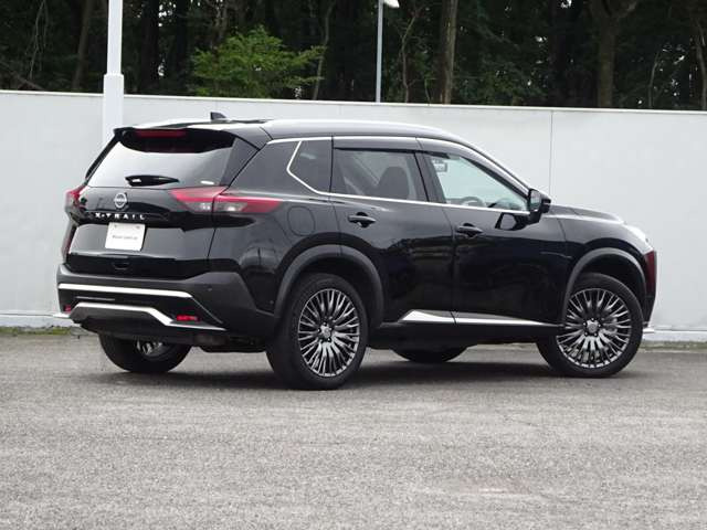 エクストレイル1.5 AUTECH アドバンスド パッケージ e-4ORCE 4WD