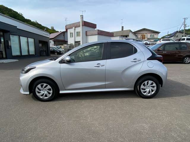 ヤリス1.5 X 4WD